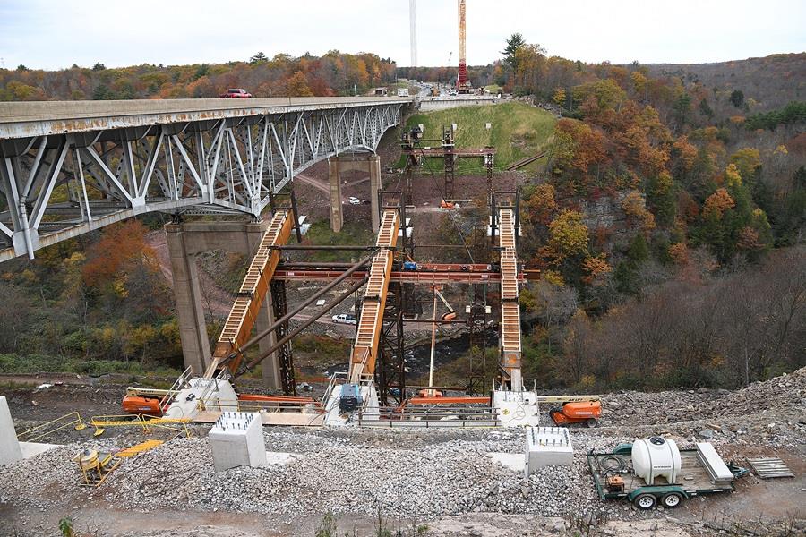 Bridge arch construction