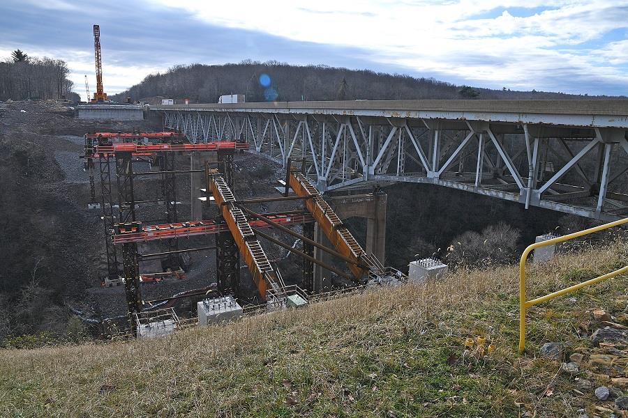 Arch construction south