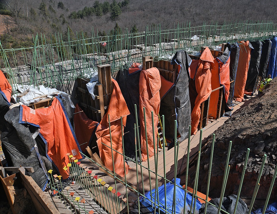 Bridge foundation construction