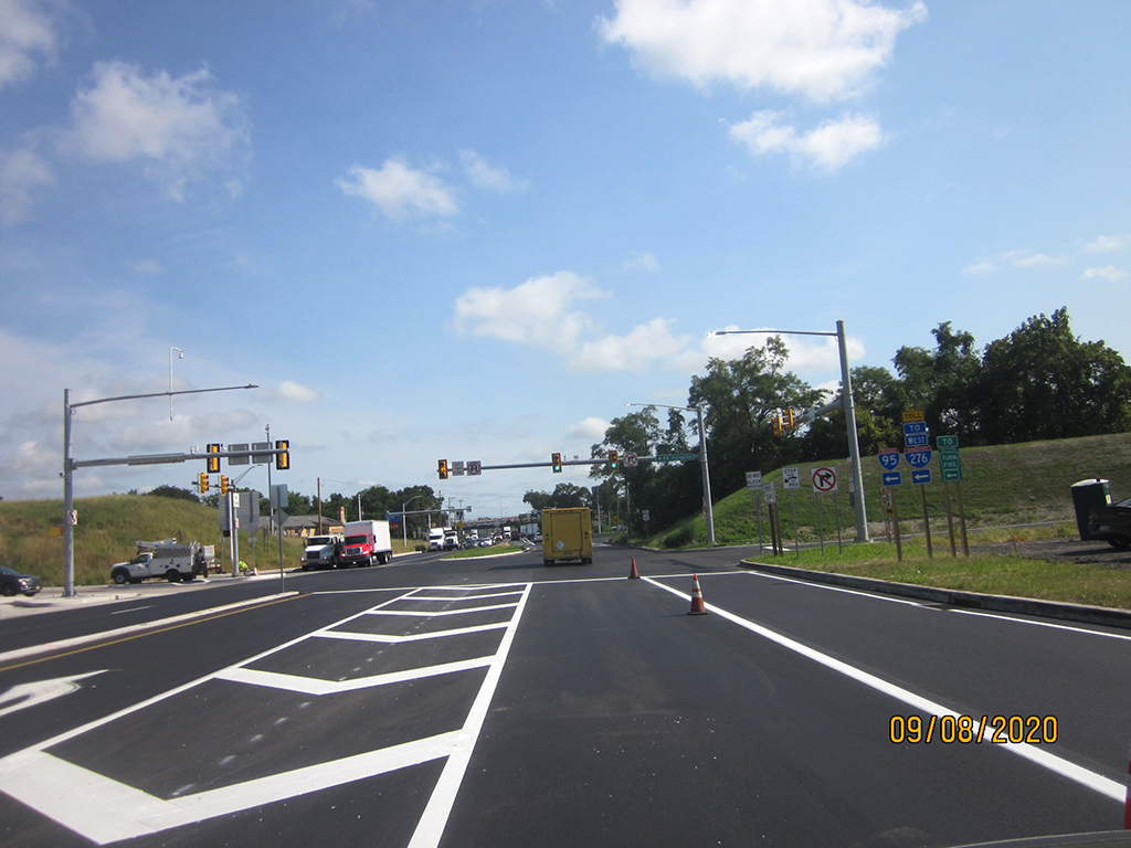 Southbound Route 13 traffic open to final roadway configuration (Sep 2020/Feb 2021)