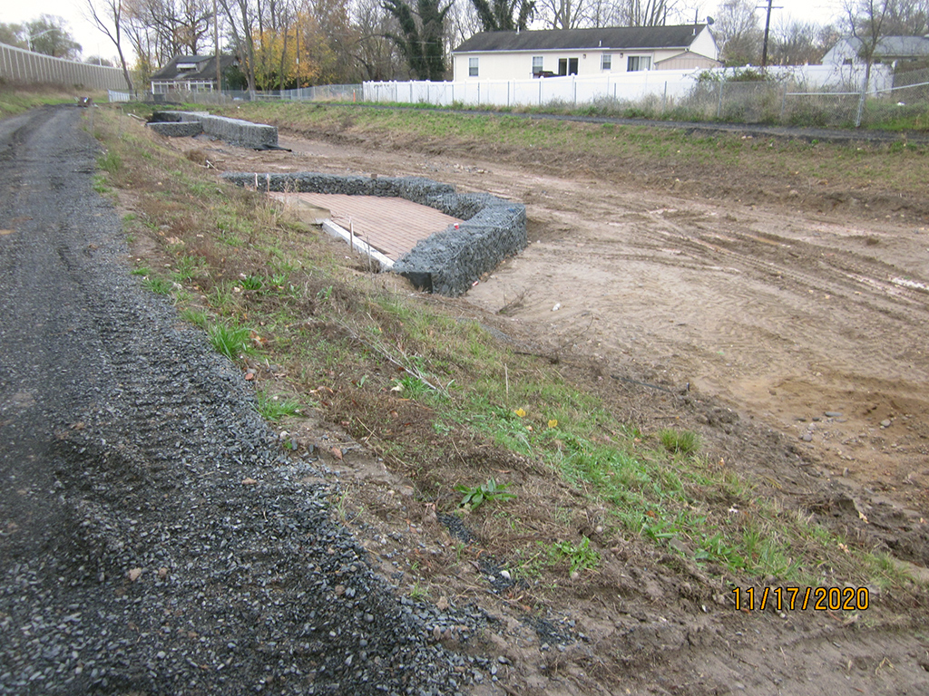 Installation of gabion baskets and concrete pavers in Basin 2 forebay (Sep 2020/Feb 2021)