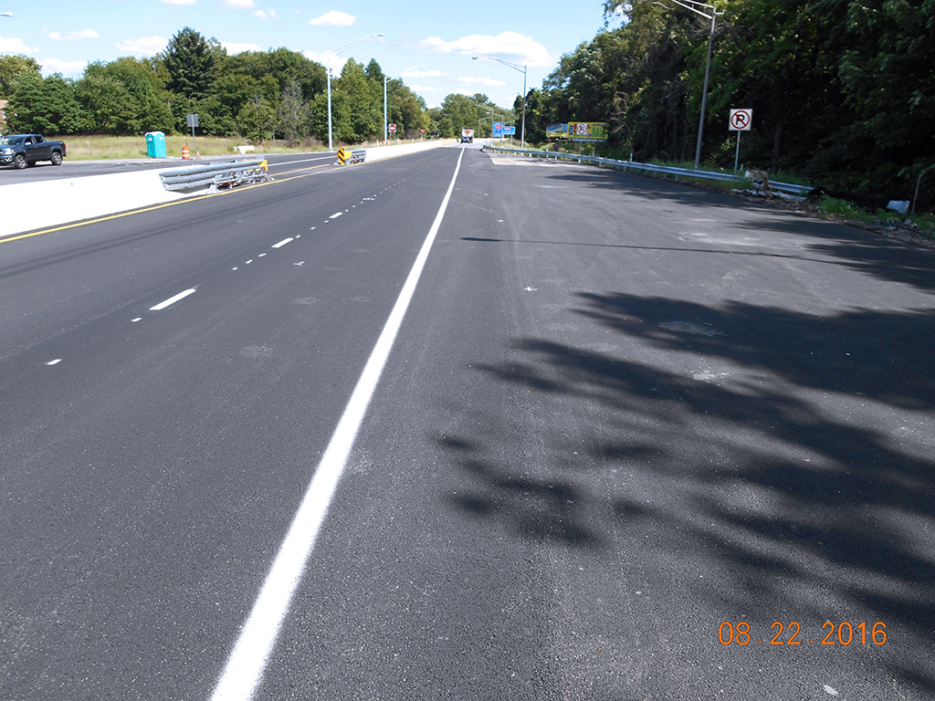 Maintenance turnaround in median of Route 13 On/Off Ramp (August 2016)