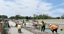 EB deck pour
