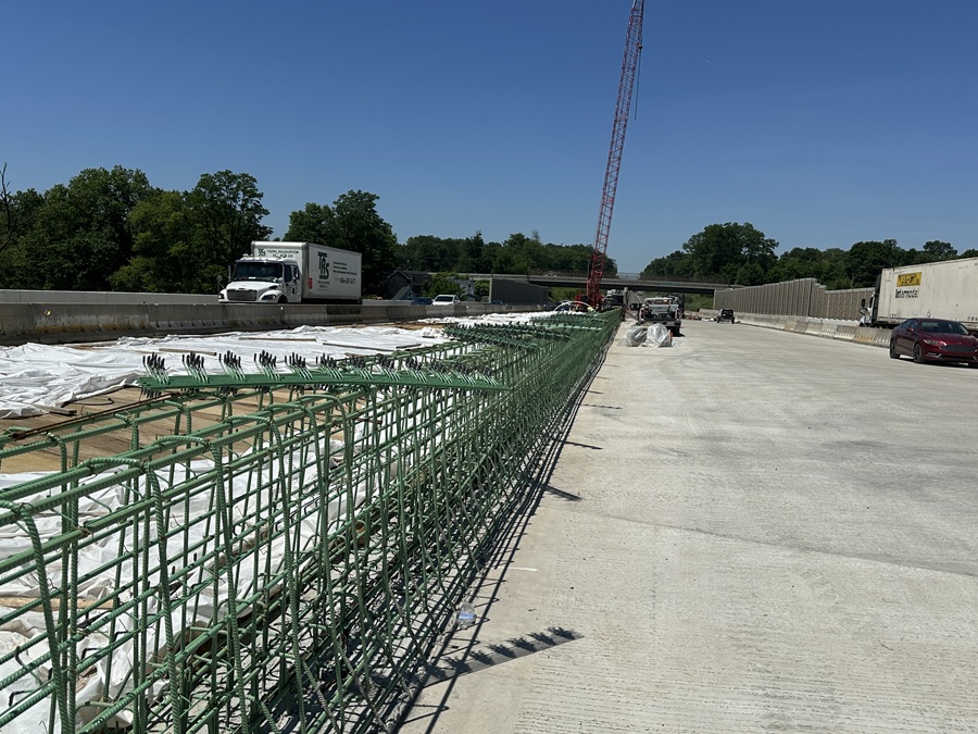 Parapet construction