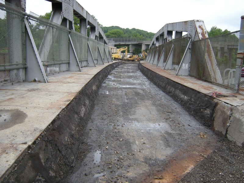 June 2015 WB 207 - Clearing Bridge Deck of Ballast Material