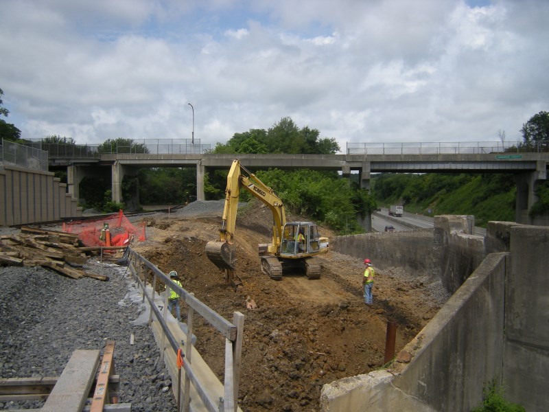 July 2015 207-WB Excavation and Removal of Temporary Shoring on Existing Abutment 1