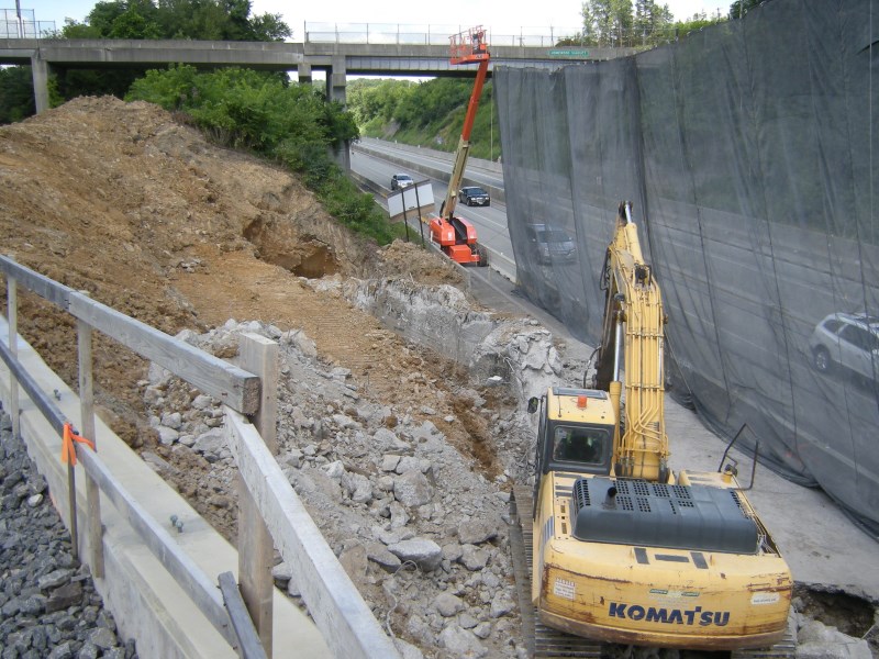 July 2015 207-WB Demolition of Existing Abutment 1