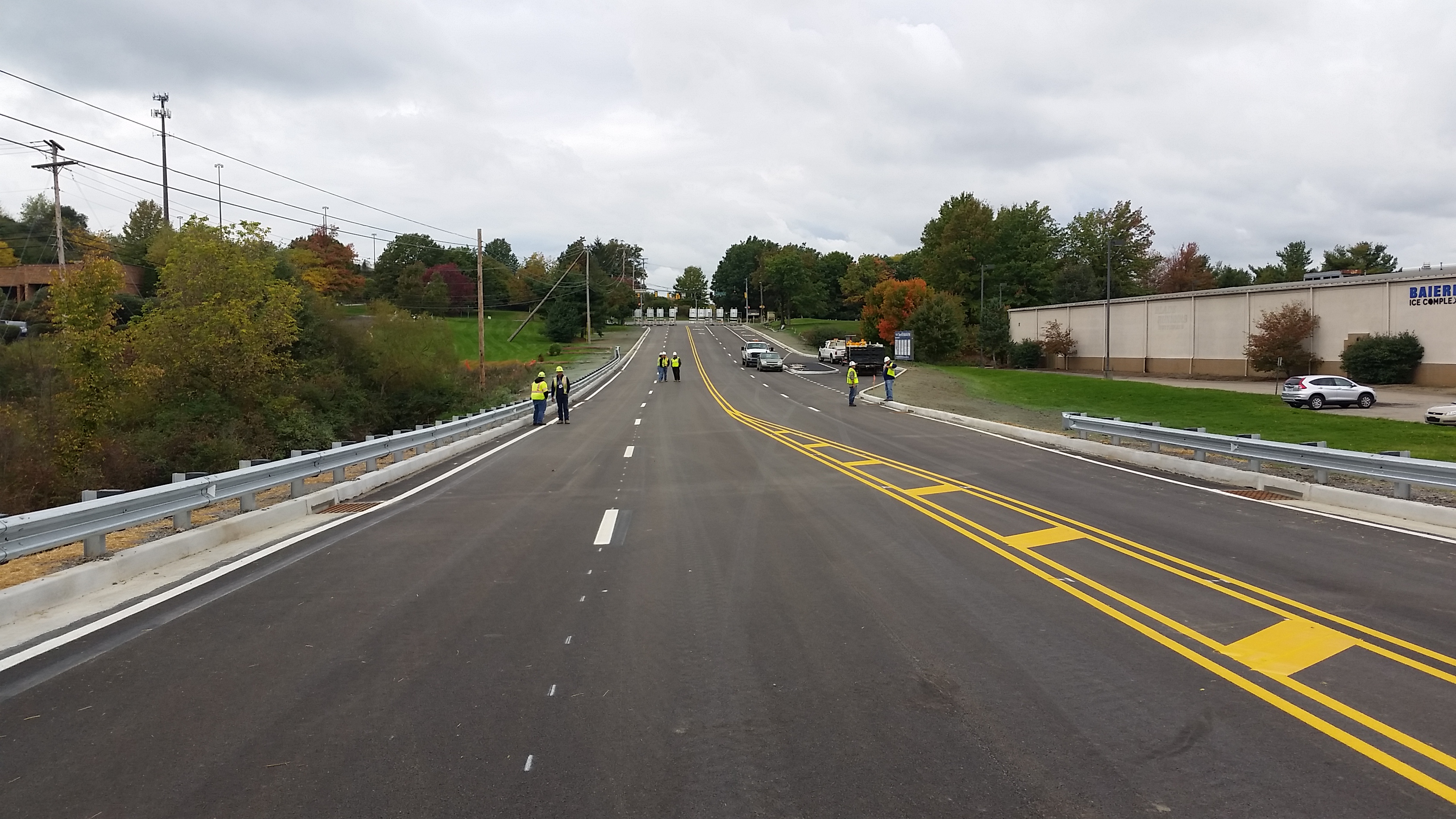 Looking West from Thorn Hill Road Bridge (WB-400) (10/14/2015)